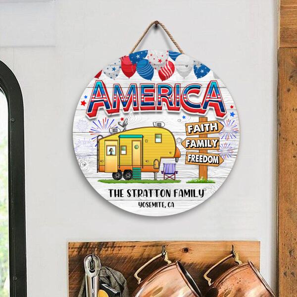 Happy Jule 4th - America - Wooden Door Sign