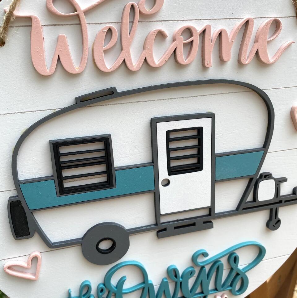 Welcome door sign for campers - Personalized door sign
