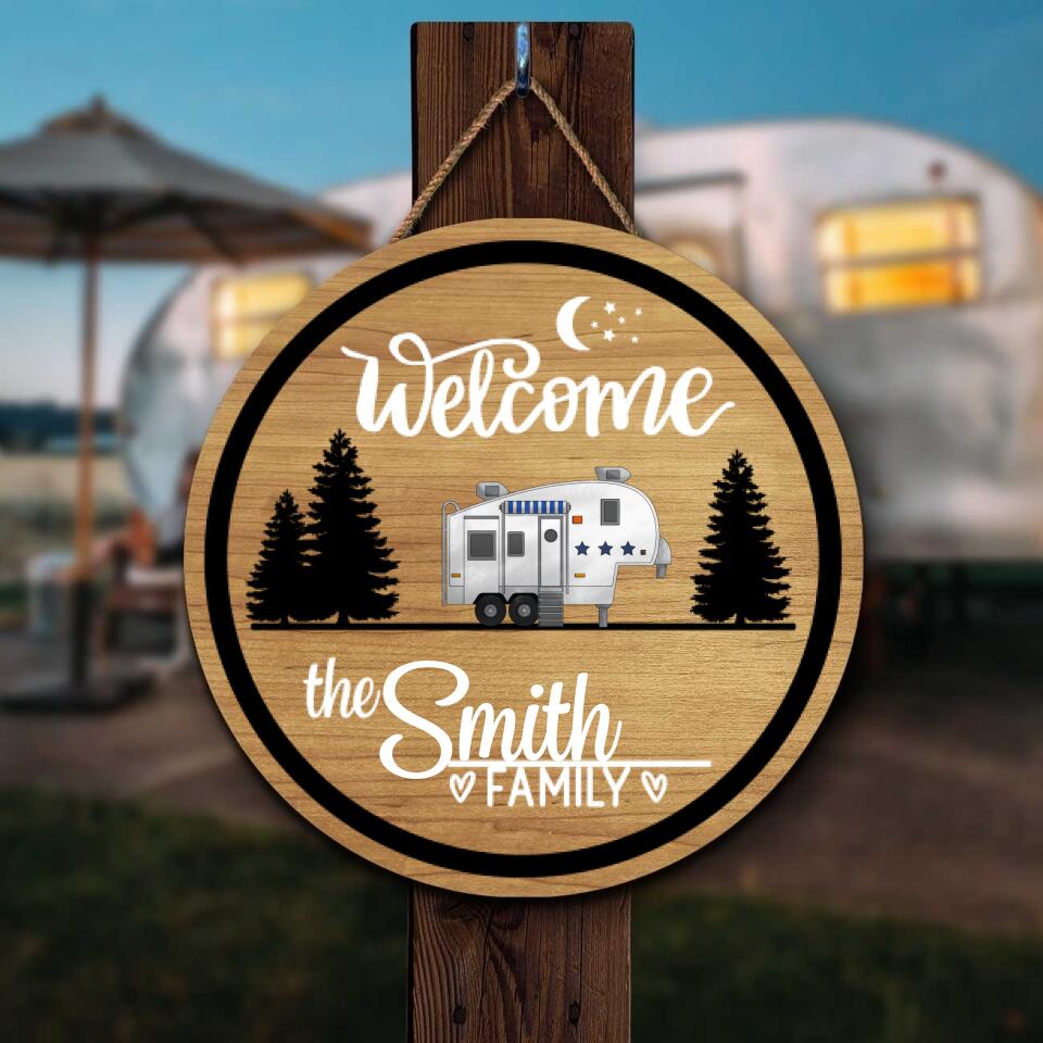Welcome to family Camping - Personalized Door Sign