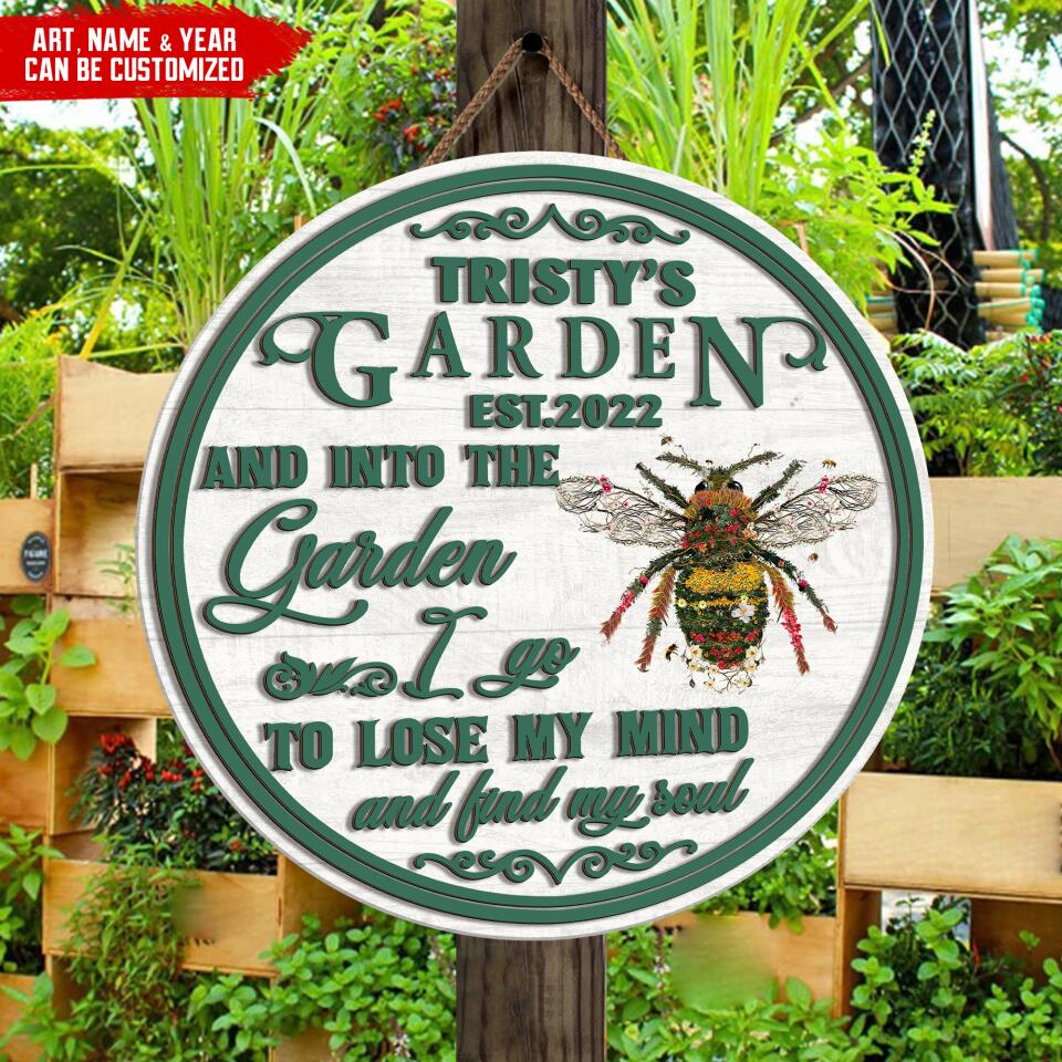 And Into The Garden I Go - Personalized 2 Layer Sign, Round Shape