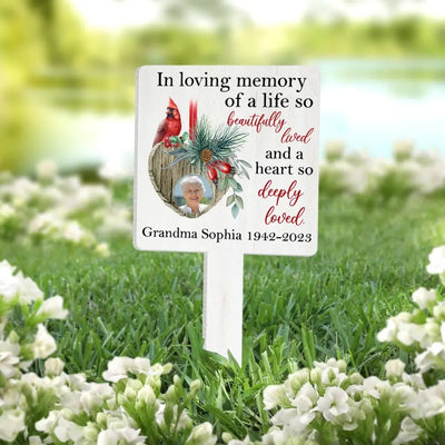 In Loving Memory Of A Life So Beautifully Lived - Personalized Garden Skate, Memorial Gift