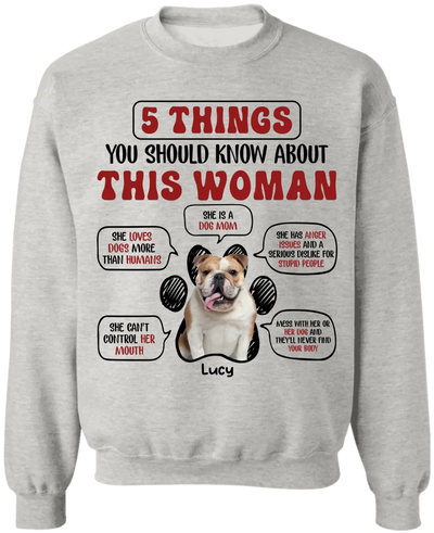 5 Things You Should Know About This Woman - Personalized T-Shirt