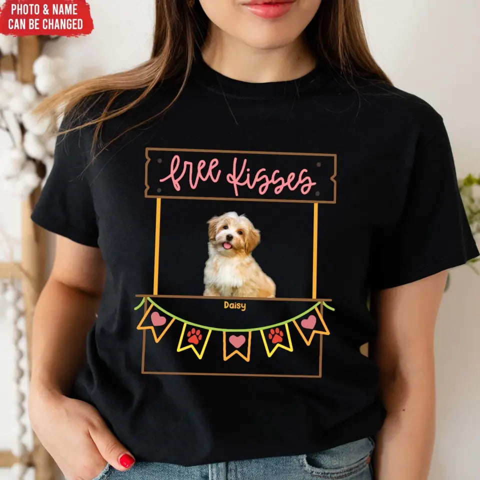 Free Kisses Custom Dog Photo - Personalized T-Shirt, Pet Lover Gift, Gift For Dog Mom - TS1086