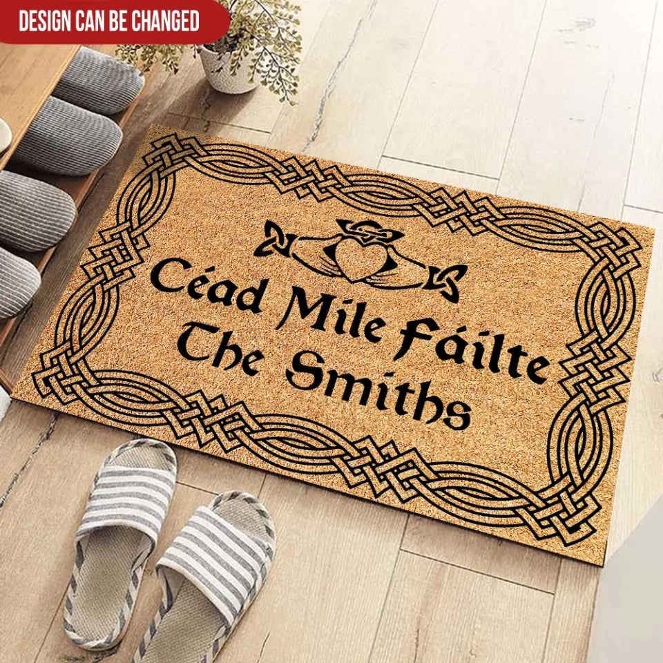 A Hundred Thousand Welcomes - Personalized Doormat, Celtic Irish Gift, Name Irish Claddagh Doormat - DM269