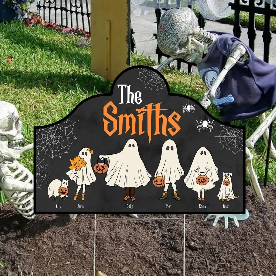 Halloween Ghost Family - Personalized Yard Sign Custom Shape, Halloween Yard Sign, Halloween Outdoor Decor - YS150TL