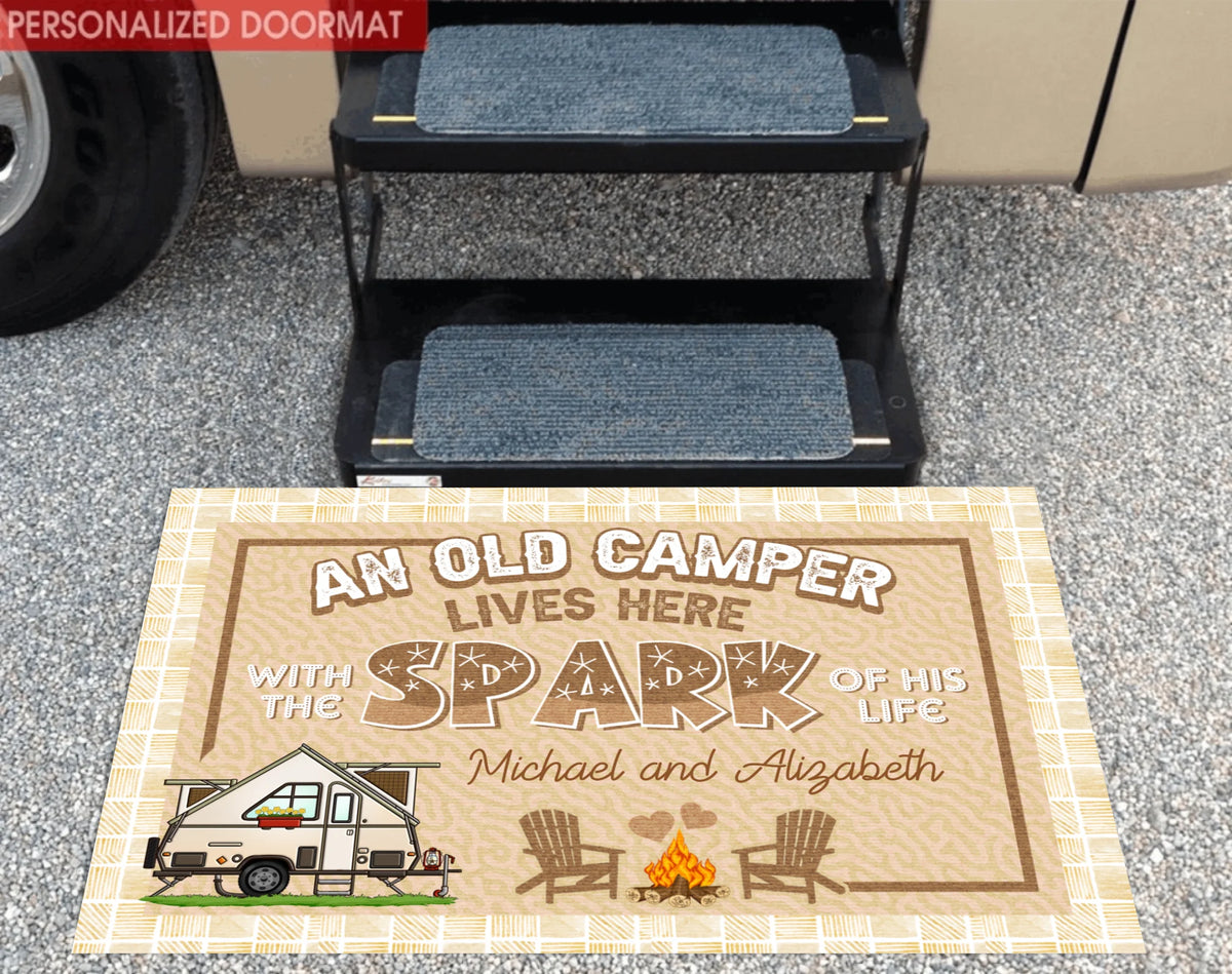 An Old Camper Lives Here With The Spark Of His Life, Door Mat