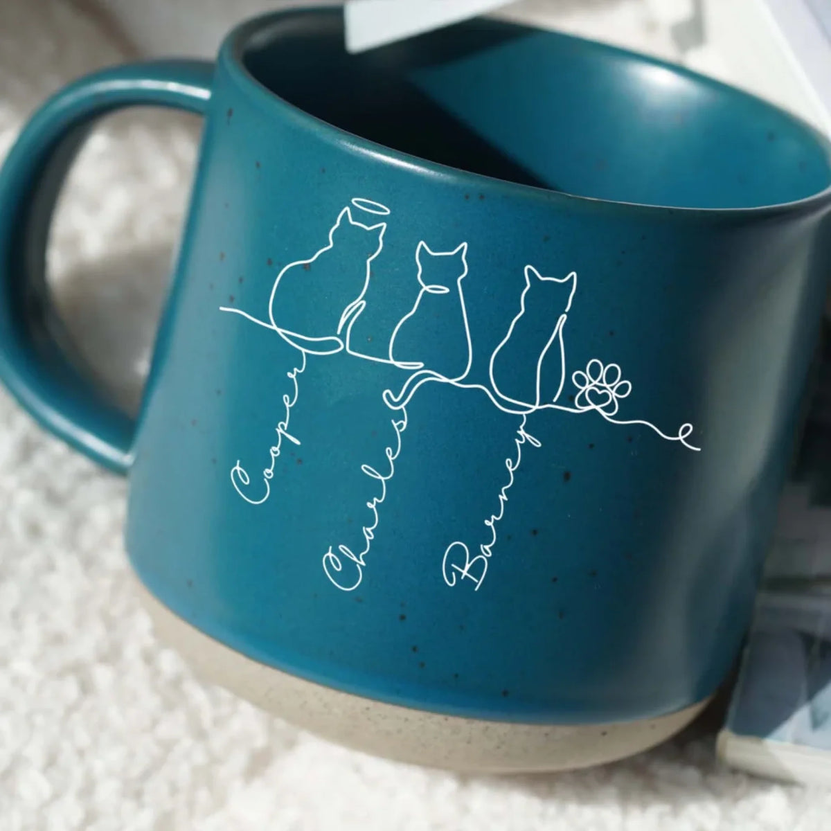 Custom Cute Dog/Cat Line Art - Personalized Pottery Mug, Gift for Pet Mom/Pet Dad, Pet Lover's Gift, Pet Memorial Gift
