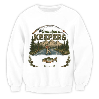 Papa‘s Keepers Fishing - Personalized T-Shirt, Gift For Dad And Kids, Fishing Dad T-Shirt