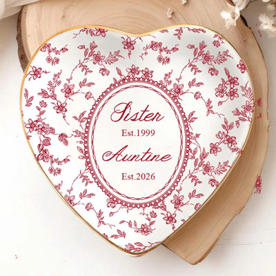 The Year Everything Changed - Personalized Jewelry Dish, Custom Mom To Grandma, Mama To Nanny, Sister To Auntie Keepsake