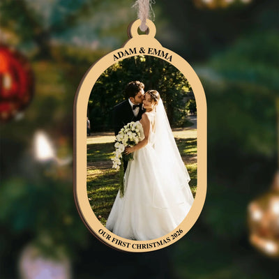 Personalized wooden photo ornament – personalization preview