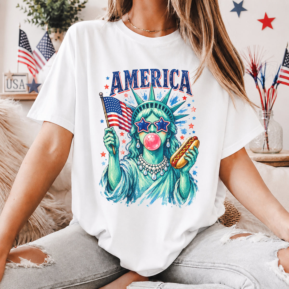 Brushstroke Statue of Liberty Shirt, Girly Blowing Bubble Holding Hot Dog, USA Shirt, America 4th July  Design